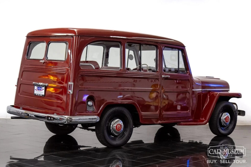 1954 Willys-Overland Kaiser Jeep