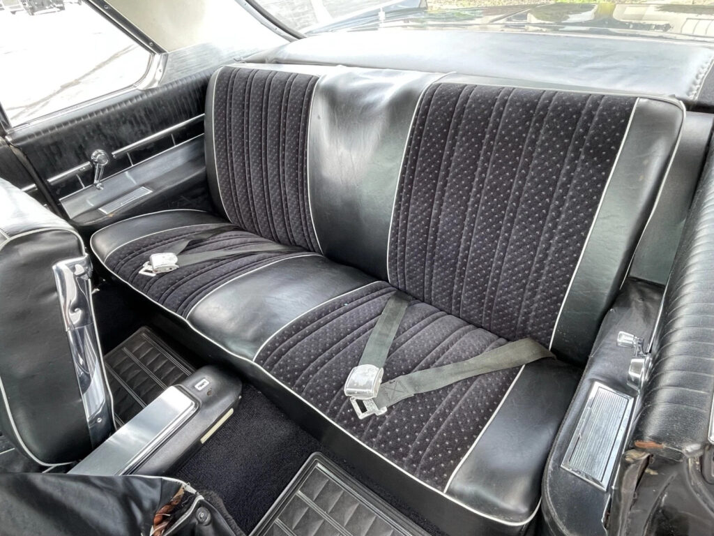 1963 Oldsmobile Jetfire