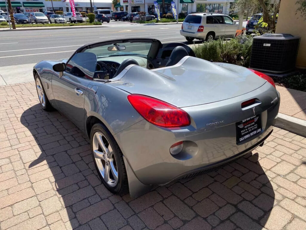 2006 Pontiac Solstice