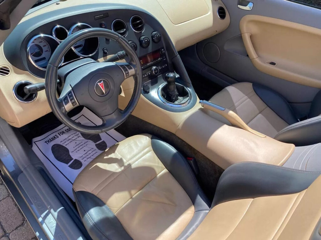 2006 Pontiac Solstice