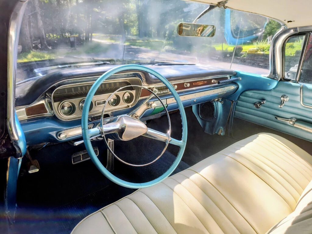 1960 Pontiac Bonneville