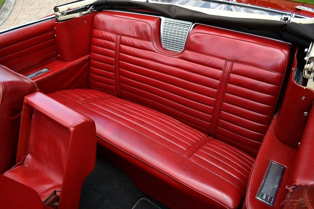 1961 Cadillac DeVille Convertible