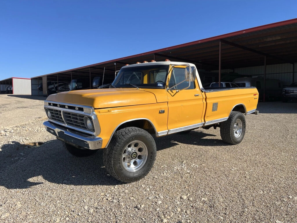 1975 Ford F-250