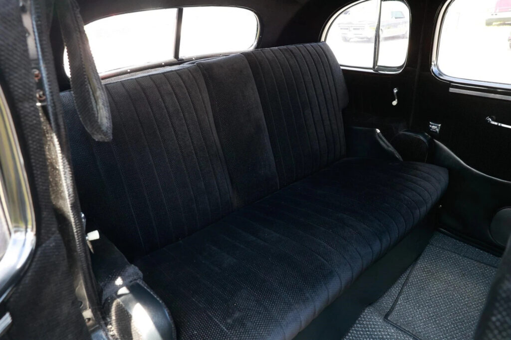1937 Buick 8