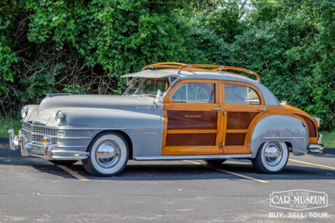 1947 Chrysler Town &amp; Country na prodej