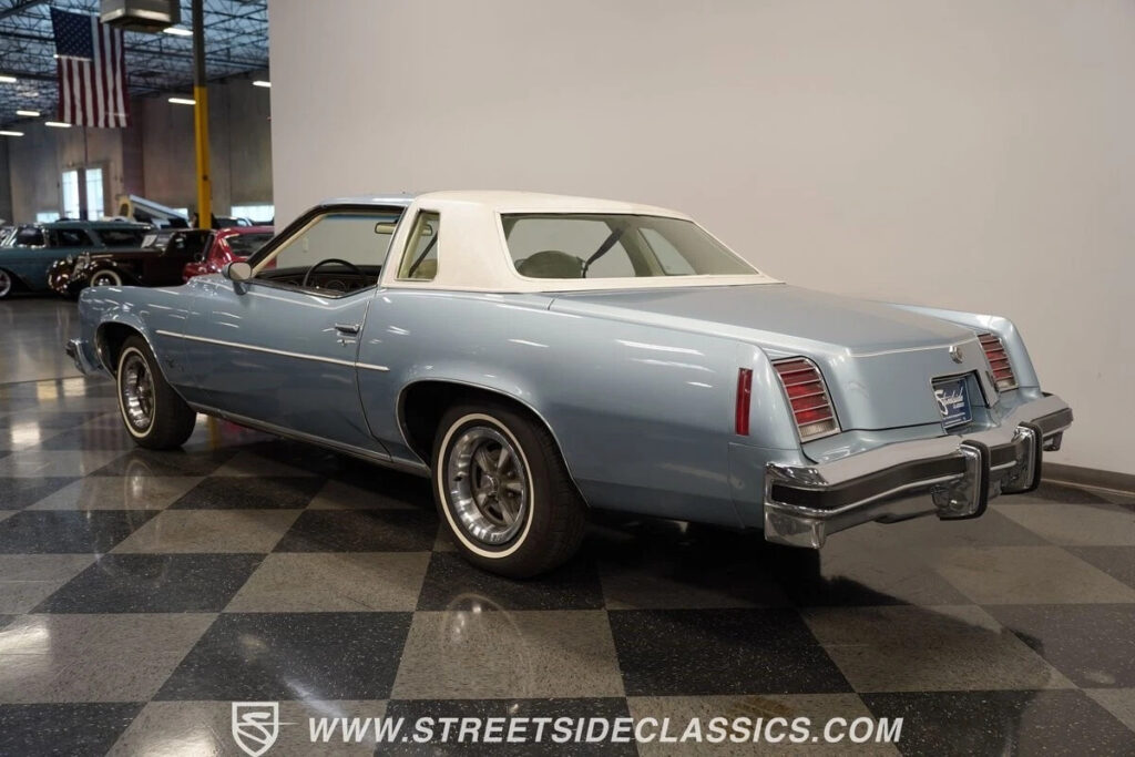 1976 Pontiac Grand Prix