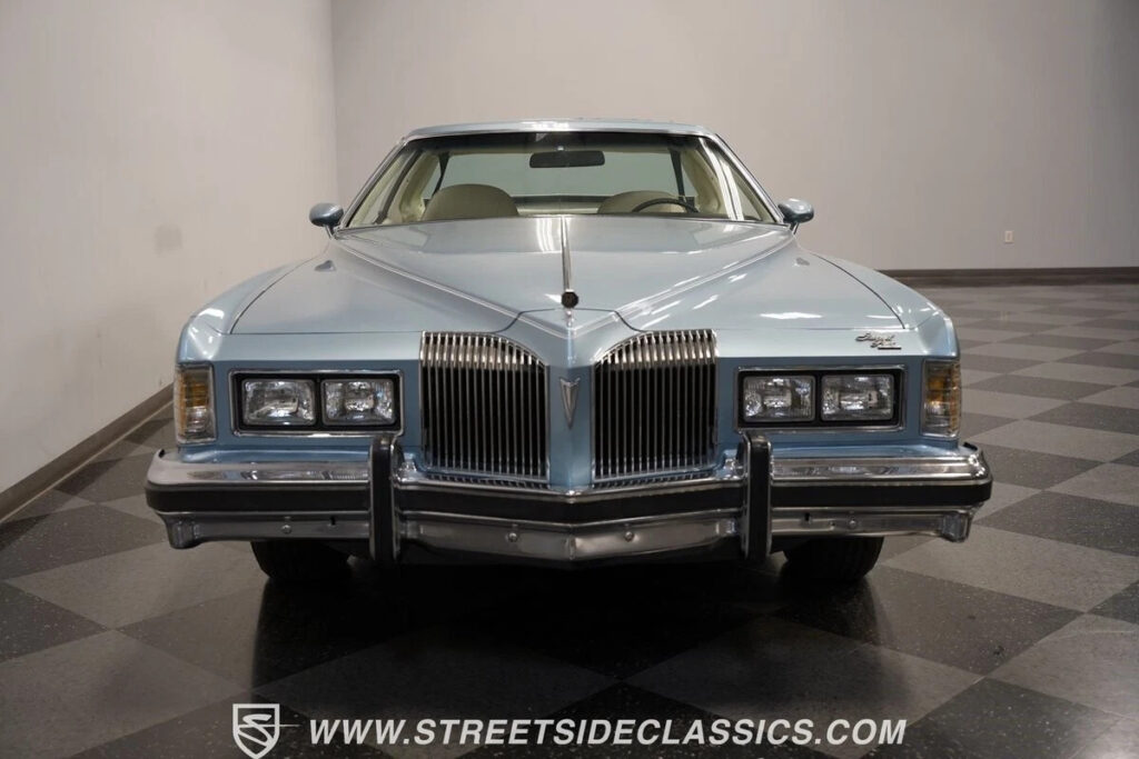 1976 Pontiac Grand Prix
