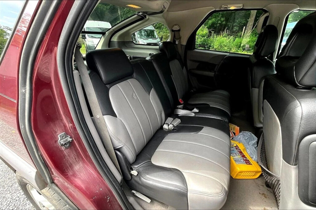 2001 Pontiac Aztek
