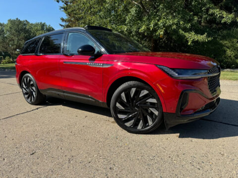 2024 Lincoln Nautilus na prodej