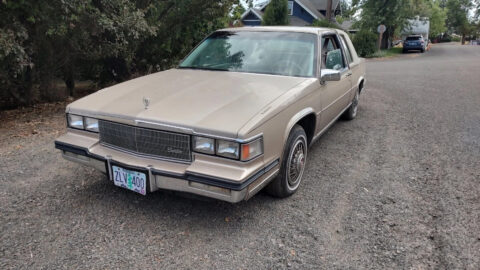 1985 Cadillac DeVille na prodej