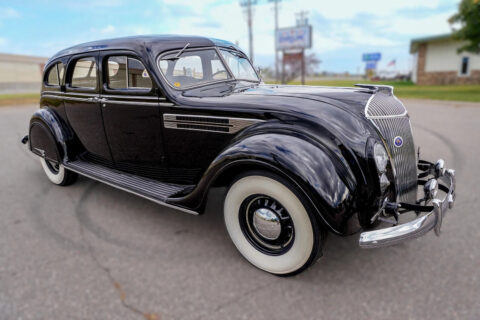 1936 Chrysler Airflow na prodej