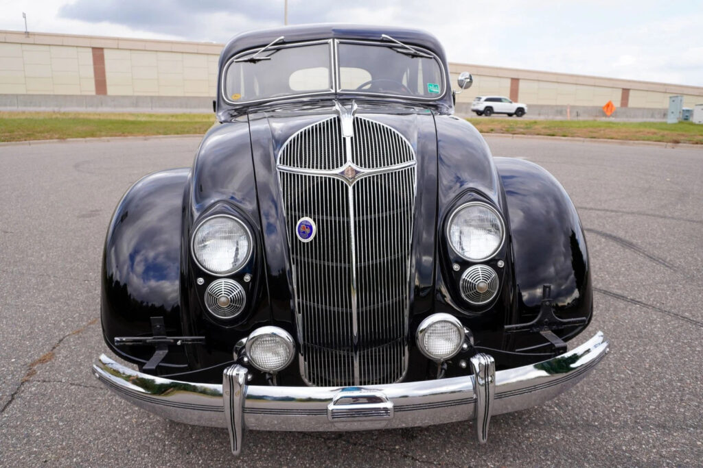 1936 Chrysler Airflow