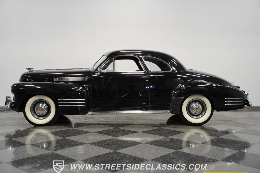 1941 Cadillac Series 62 Coupe