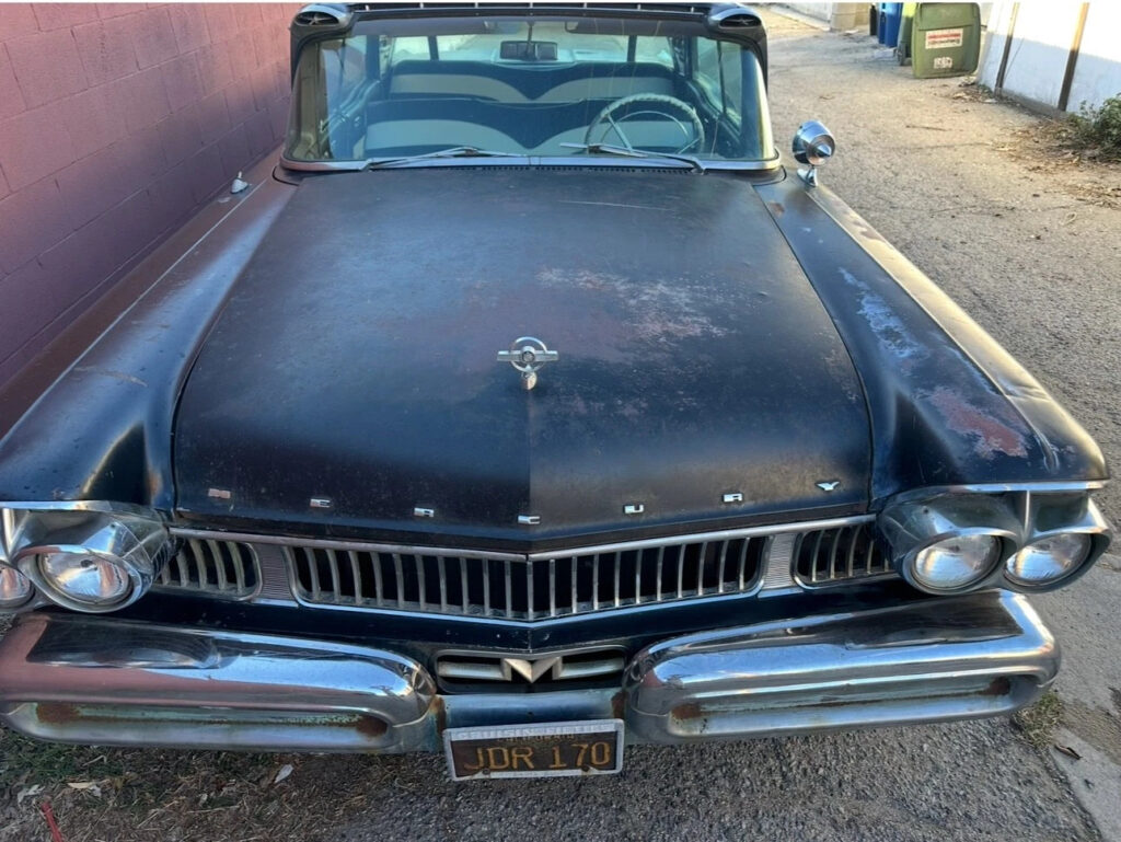 1957 Mercury Turnpike Cruiser
