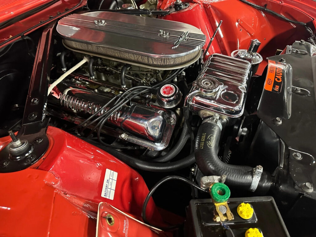 1962 Ford Thunderbird